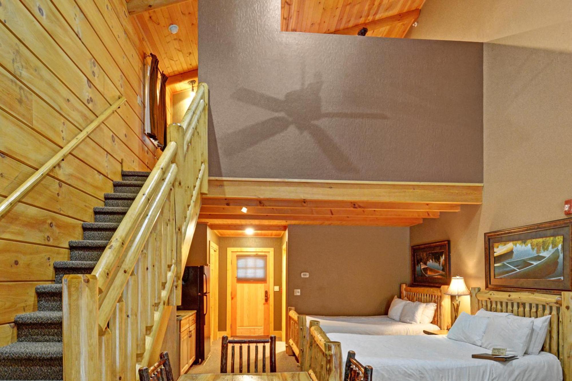 The Lodges At Sunset Village McHenry Bilik gambar